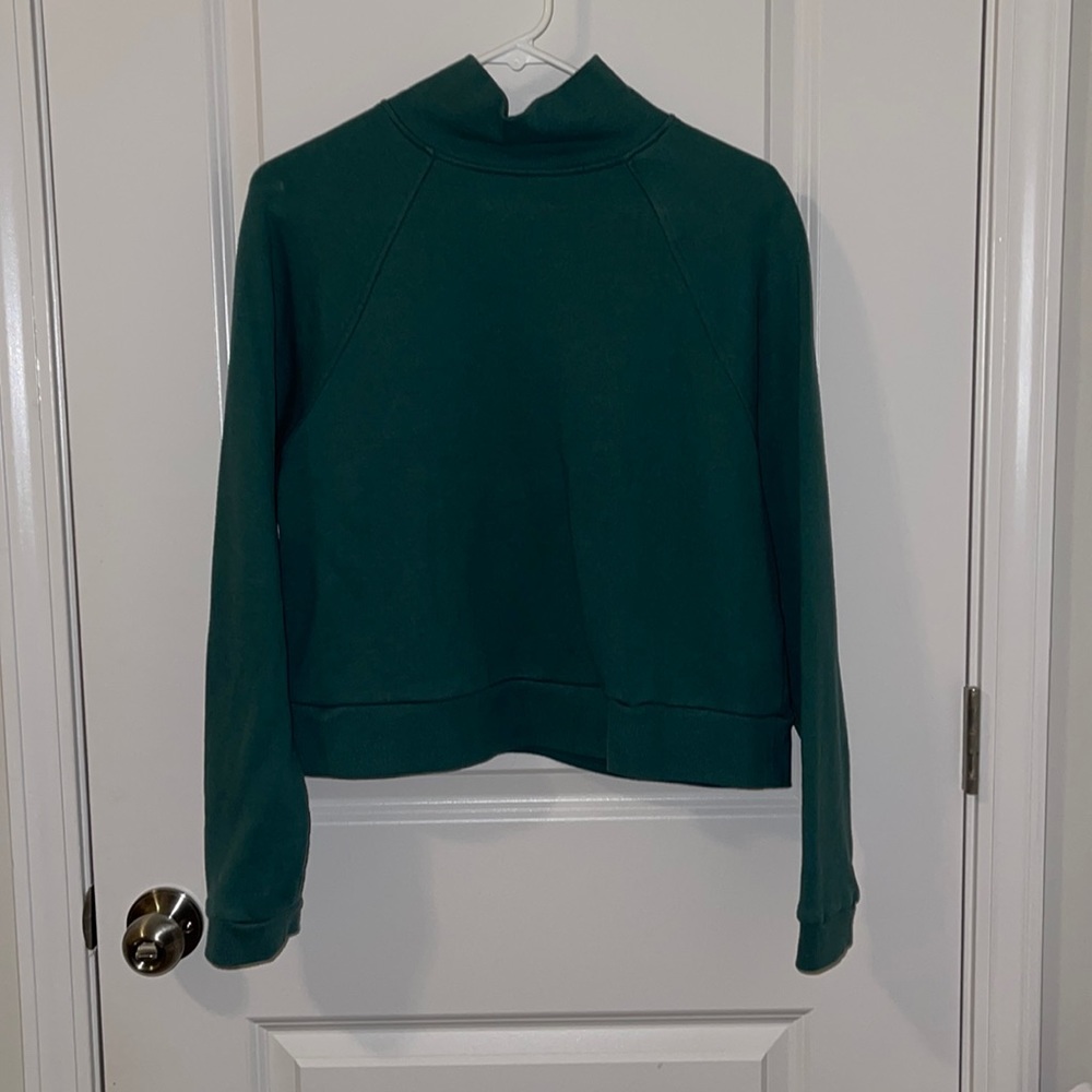 Green Cropped Turtle Neck